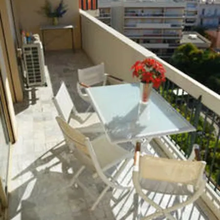 Panoramic Sea View - Modern Near Cannes *